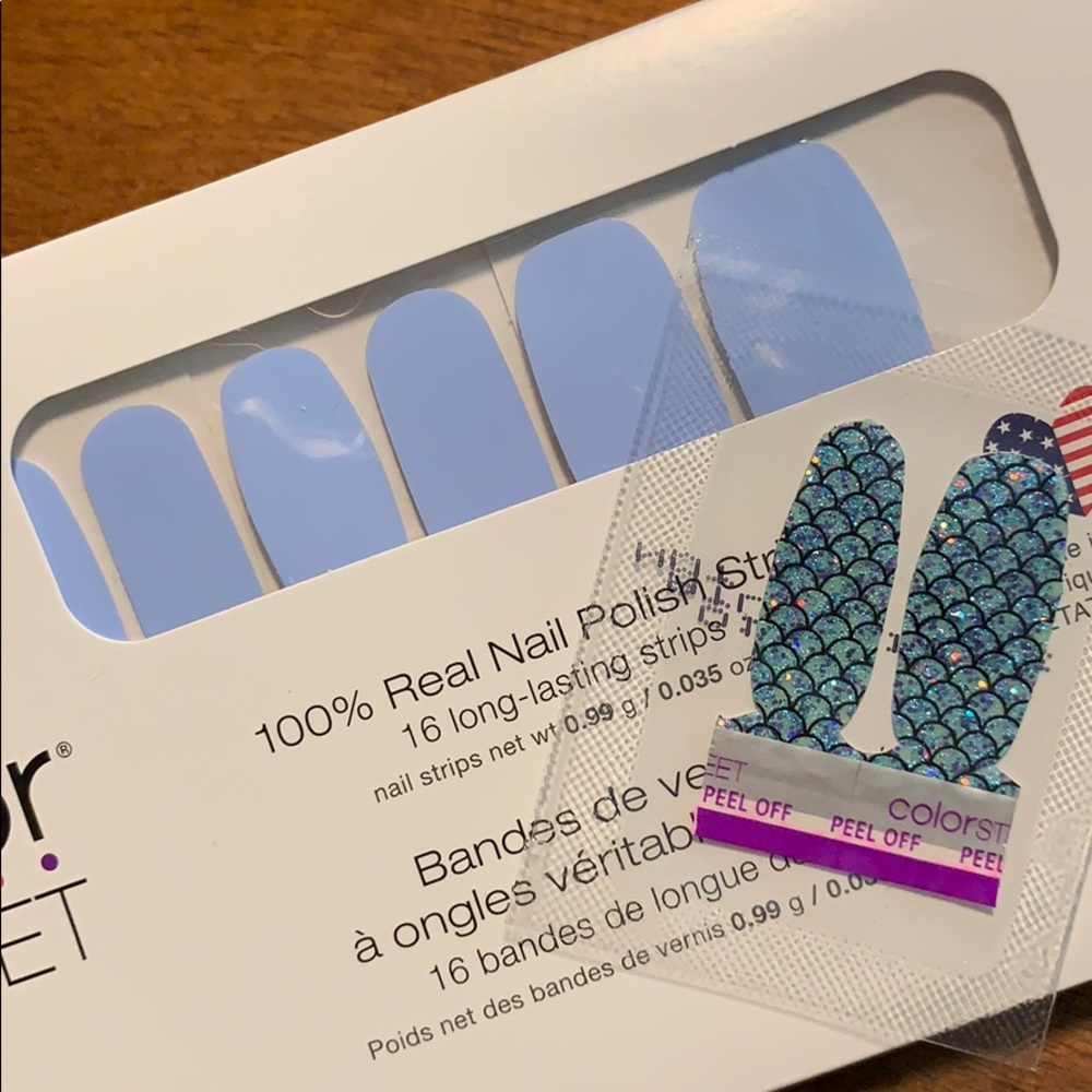 Color Street Aspen Sky With Free Accent Nail